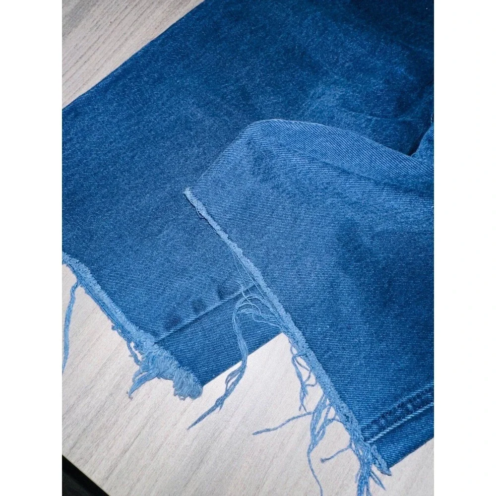 D2 Vintage Bill Blass‎ Handmade Cutoff Jean Shorts Size 0 2 Distressed Bermuda